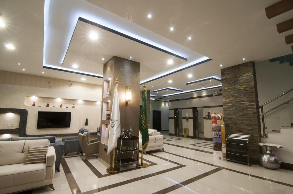 Terhal Hotel Suites Ha'il Esterno foto