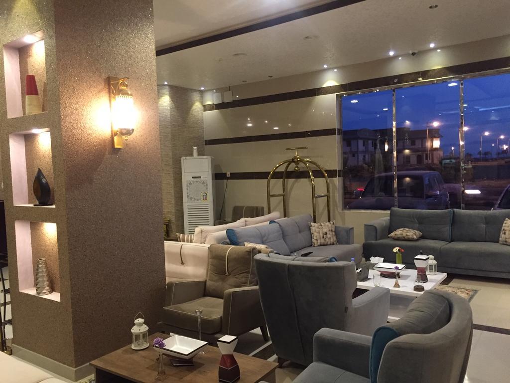 Terhal Hotel Suites Ha'il Esterno foto